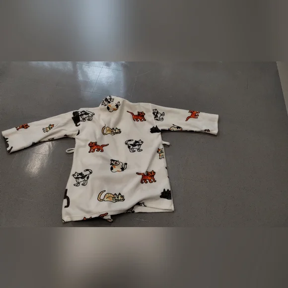 Aegean Apparel Polyester Cat White Sleepwear & Robes Women Cat Lady Granny Core - Picture 4 of 11